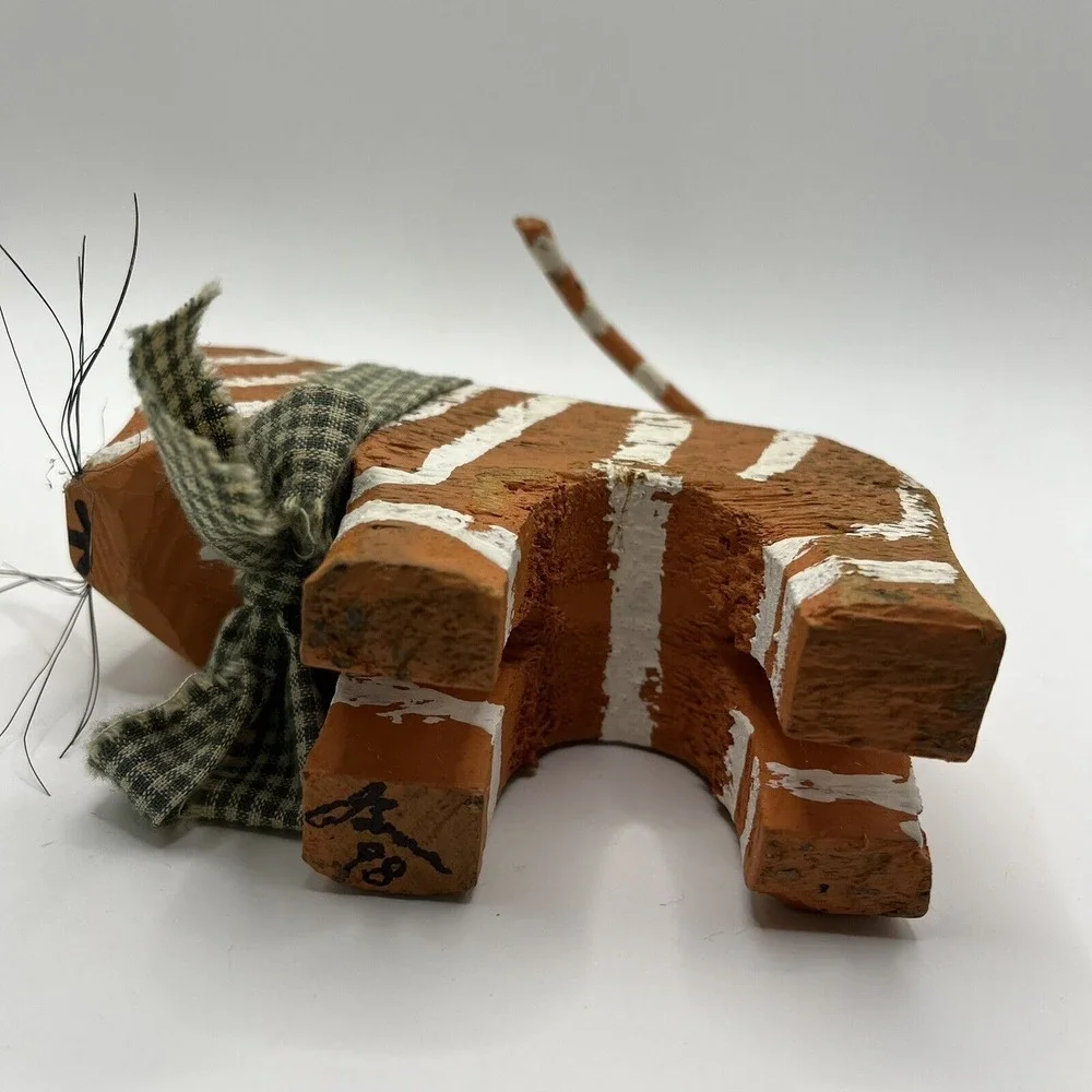 Hand Carved Painted Cat Orange Striped Primitive Folk Art Signed 1998 Whiskers‎